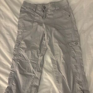 Cropped Cargo pants size small